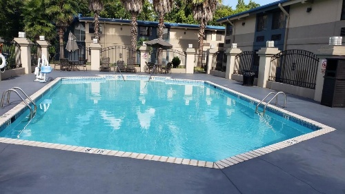 Red Roof Inn Port Allen image 2